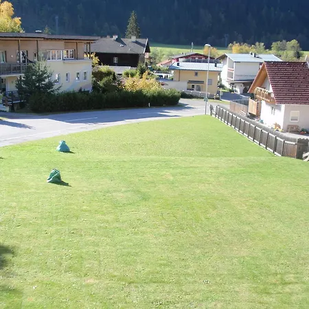 Haus Larcher Pensión Oetz